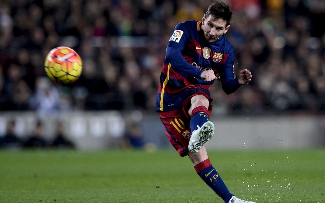 他通过不断 他通过不断