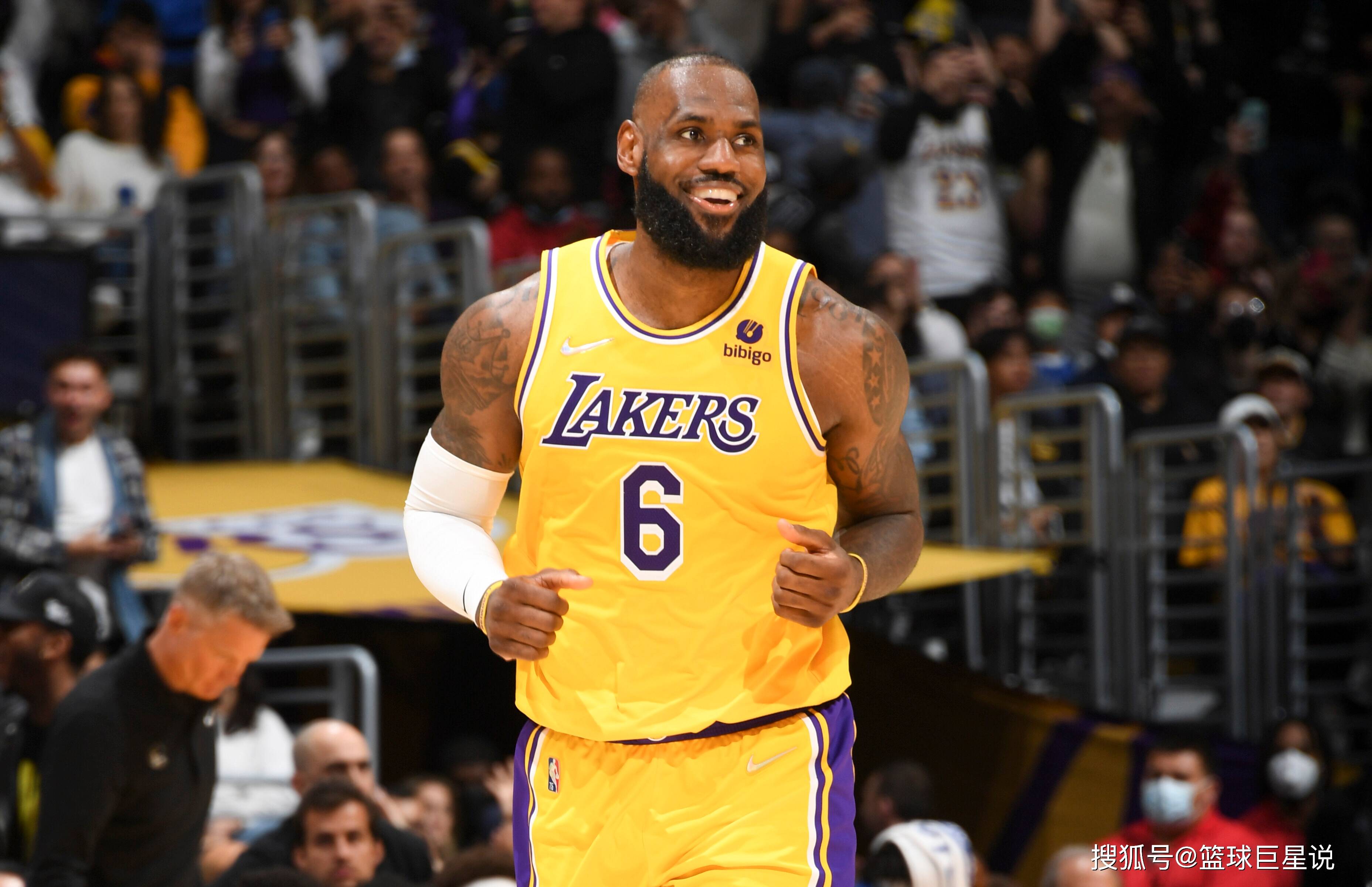 更是赛季格 更是赛季格